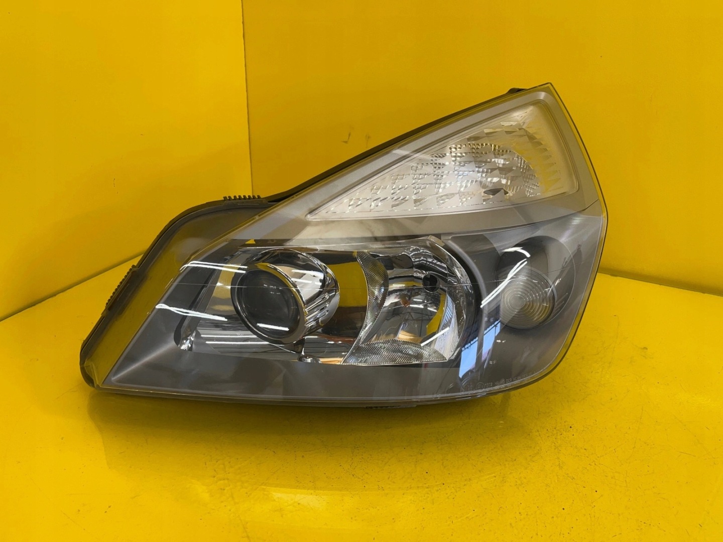 Frontscheinwerfer Renault Espace RHN 770105397R Bi-Xenon Links Headlight - Thumbnail 1