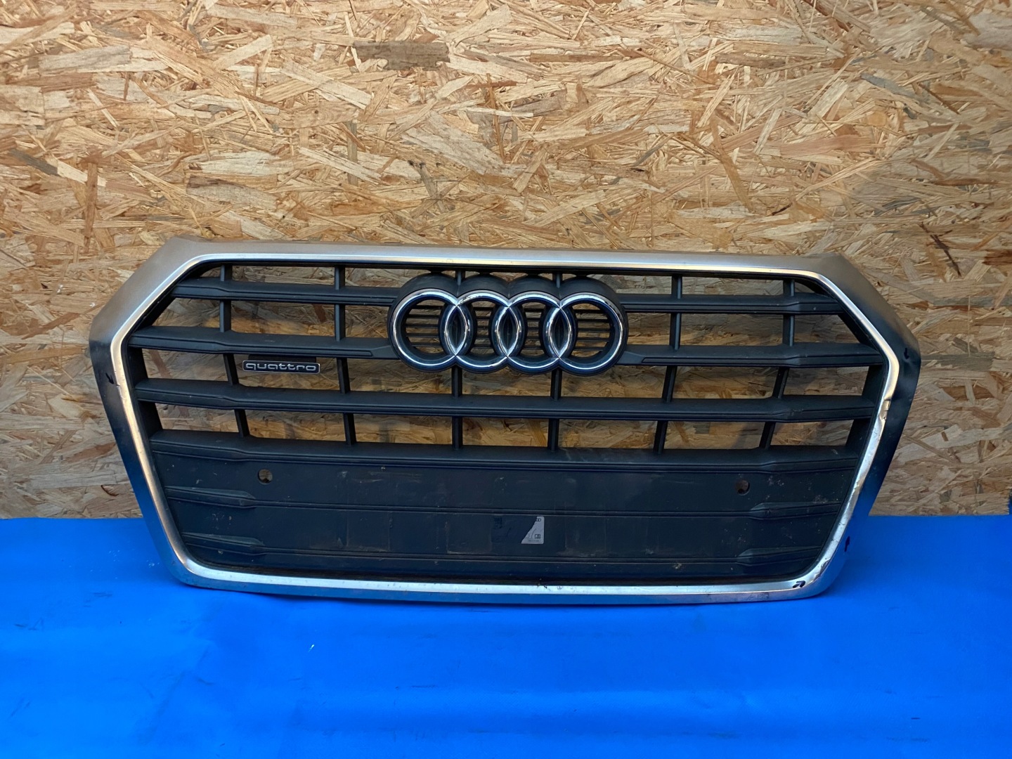 Audi Q5 Kühlergrill FRONTGRILL Kühlergitter 80A853651 - Thumbnail 1