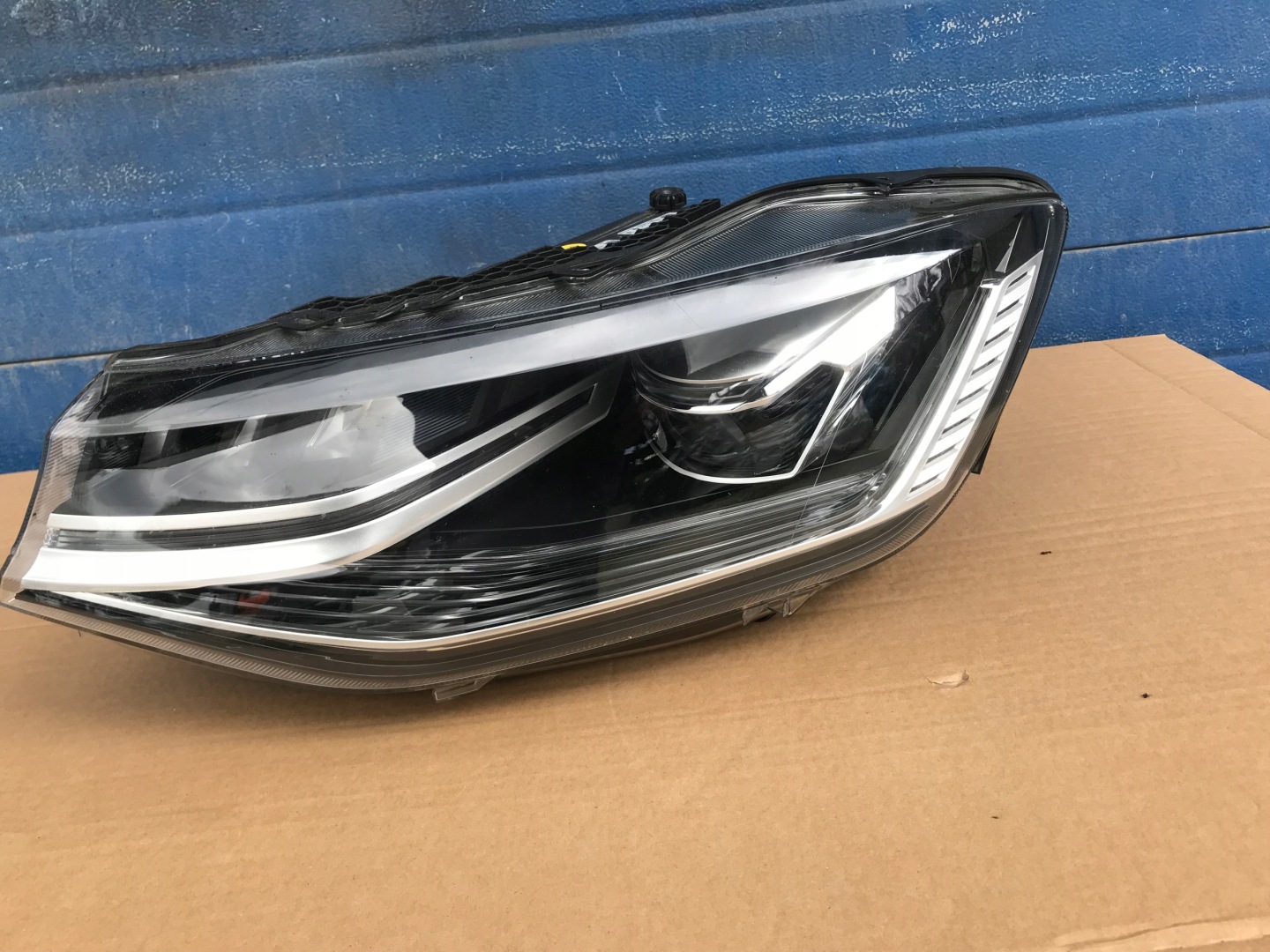 Frontscheinwerfer VW Caddy 2K8941035 LED Links Scheinwerfer Headlight - Thumbnail 1