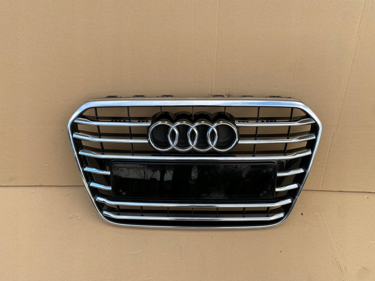 Audi A6 Kühlergrill FRONTGRILL Kühlergitter 4G08536510R - Thumbnail 1