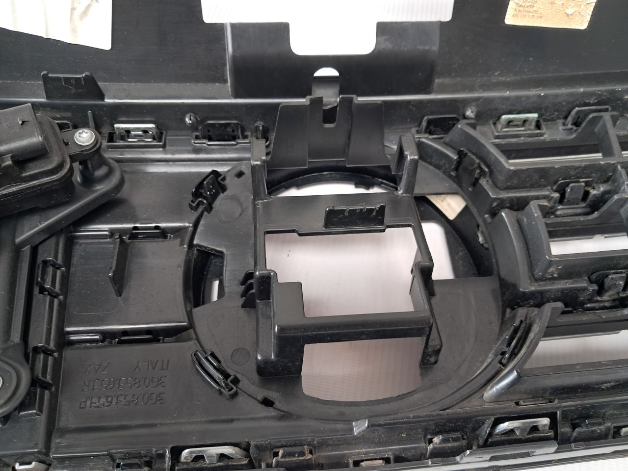 VW Passat B8 Kühlergrill FRONTGRILL Kühlergitter 3G0853651CH - Thumbnail 11