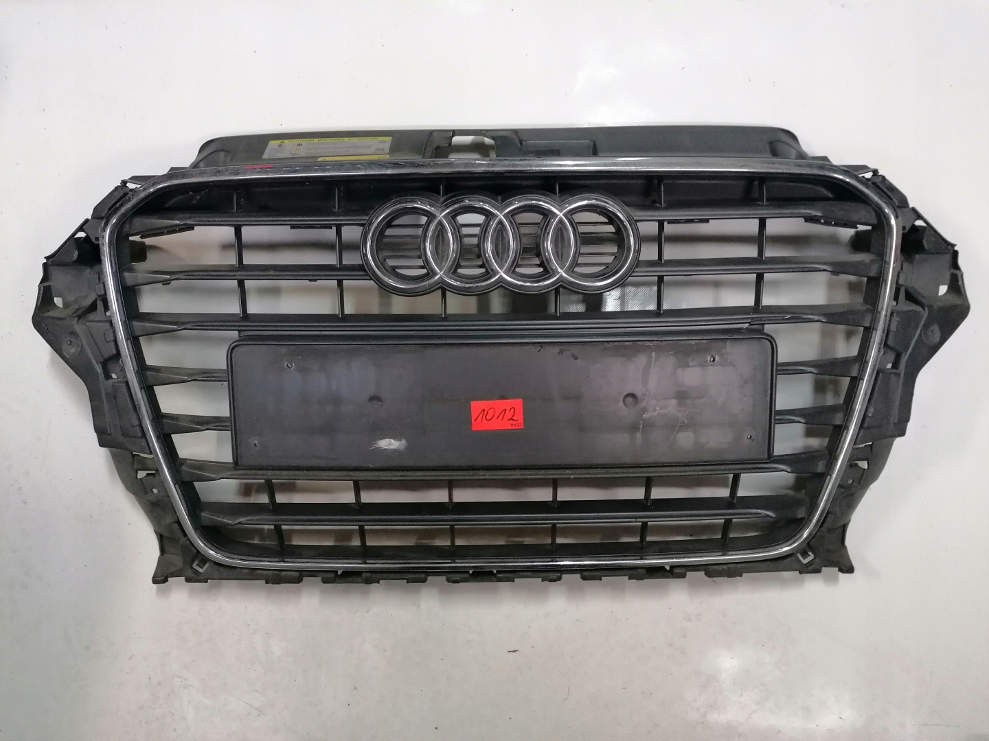 Audi A3 8V Kühlergrill FRONTGRILL Kühlergitter 8V3853651AA - Thumbnail 1