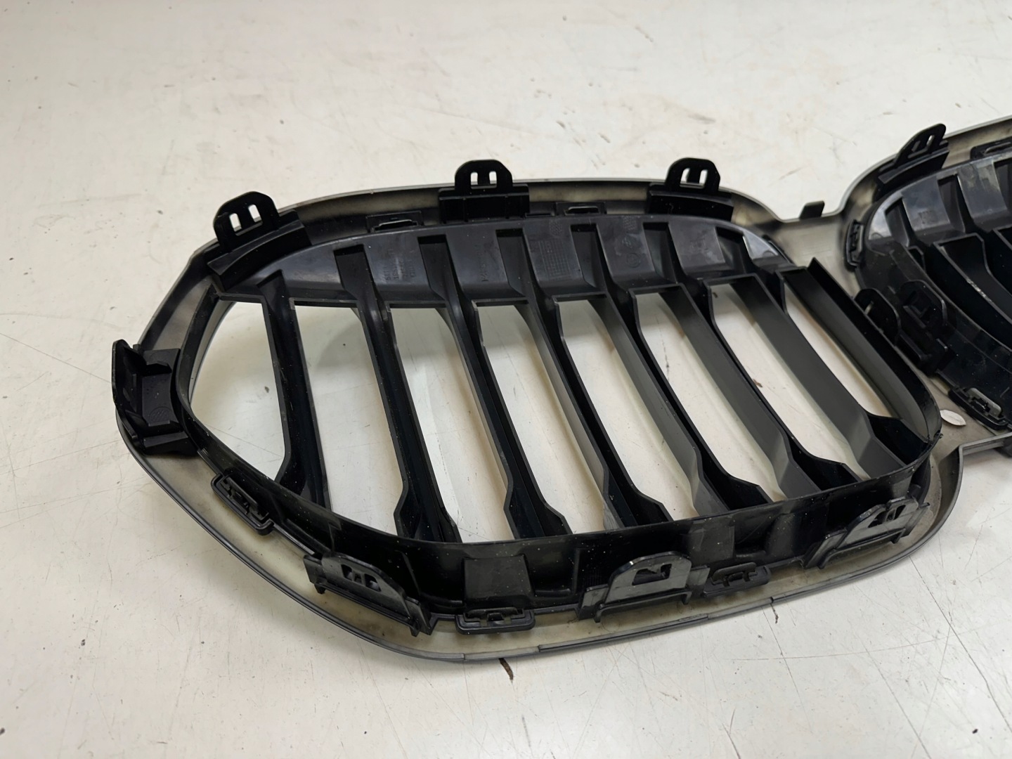 BMW 5 G31 Kühlergrill FRONTGRILL Kühlergitter 5113185 - Thumbnail 11