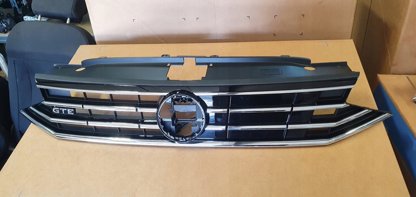 VW Passat B8 Kühlergrill FRONTGRILL Kühlergitter 3G0853651CA - Thumbnail 1
