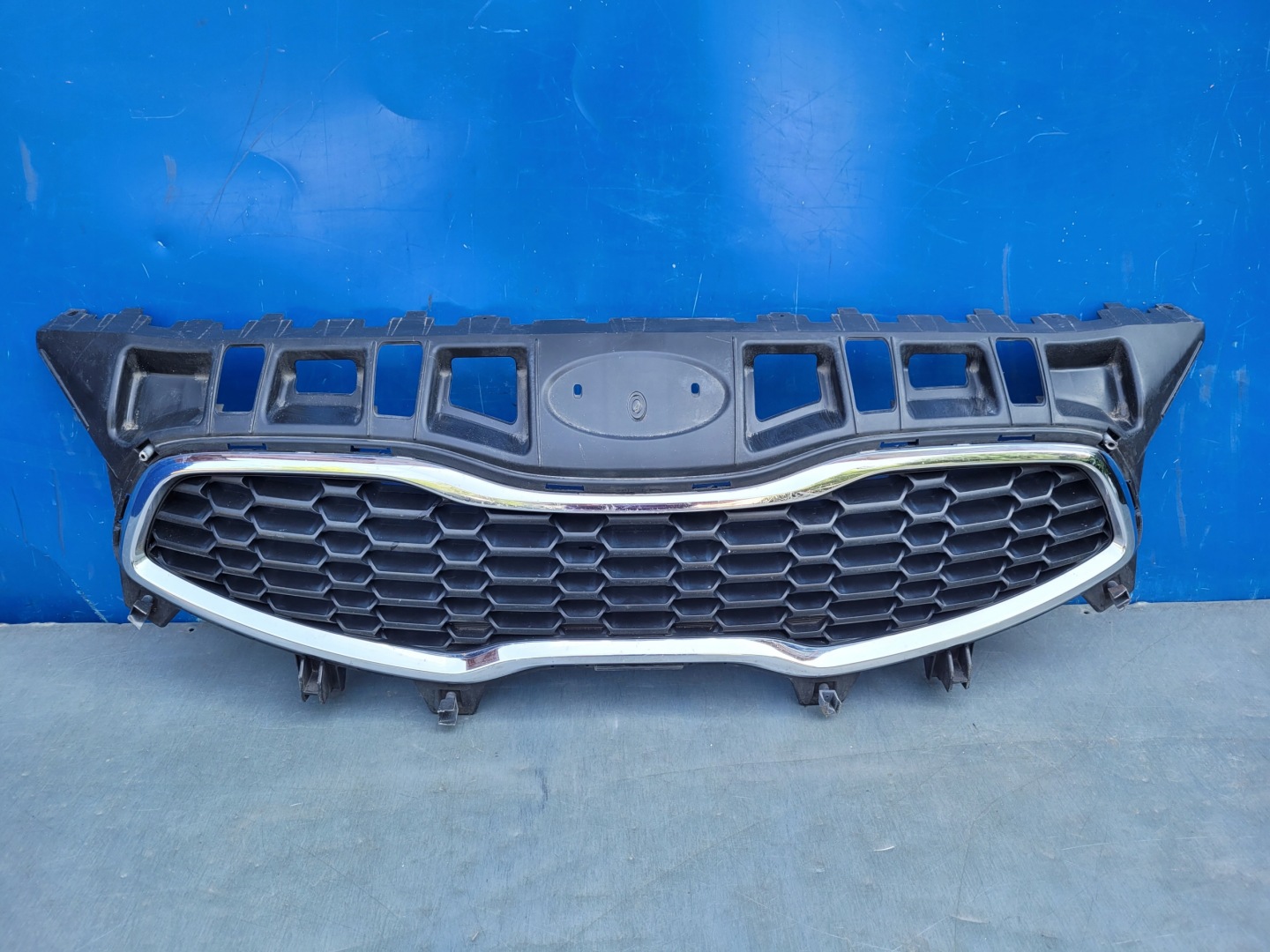 Kia Ceed CD Kühlergrill FRONTGRILL Kühlergitter - Thumbnail 1