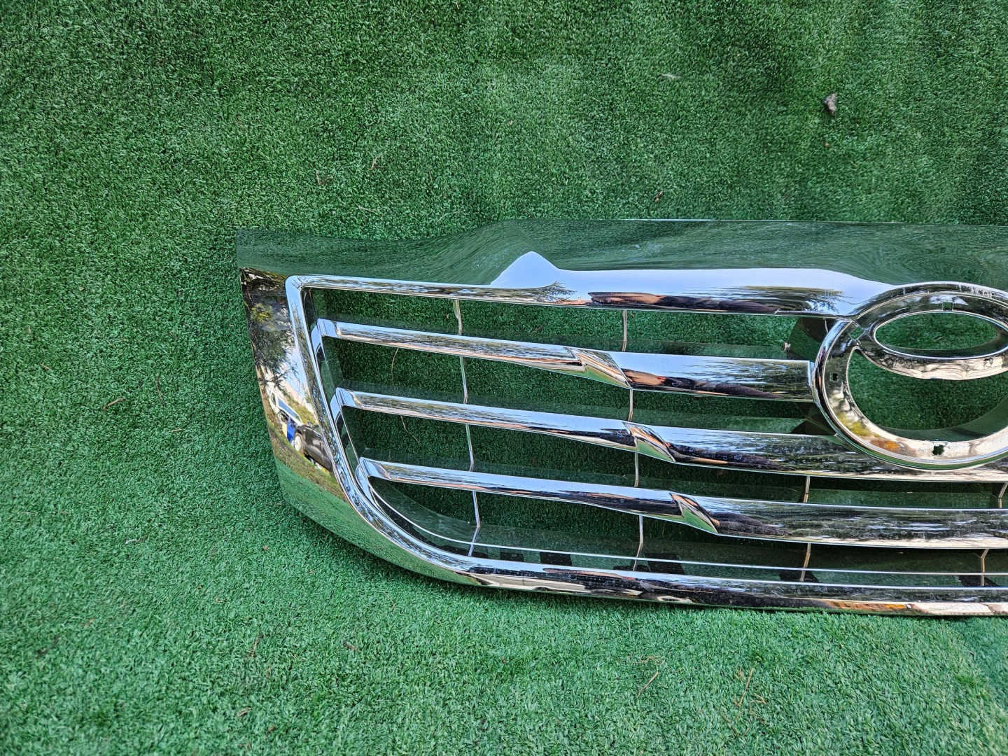 Toyota Hilux AN1P Kühlergrill FRONTGRILL Kühlergitter - Thumbnail 2