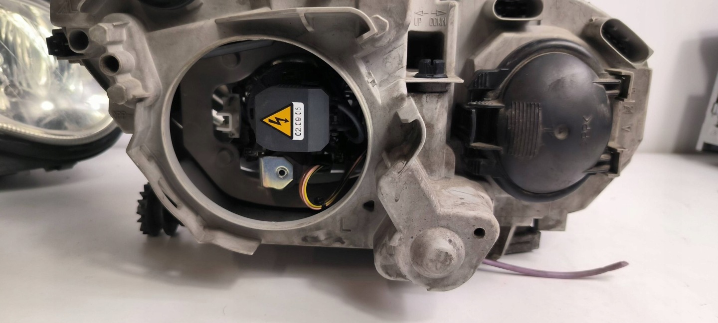 Frontscheinwerfer Mercedes-Benz C-Klasse W203 A2038203761 Xenon Links Headlight - Thumbnail 9