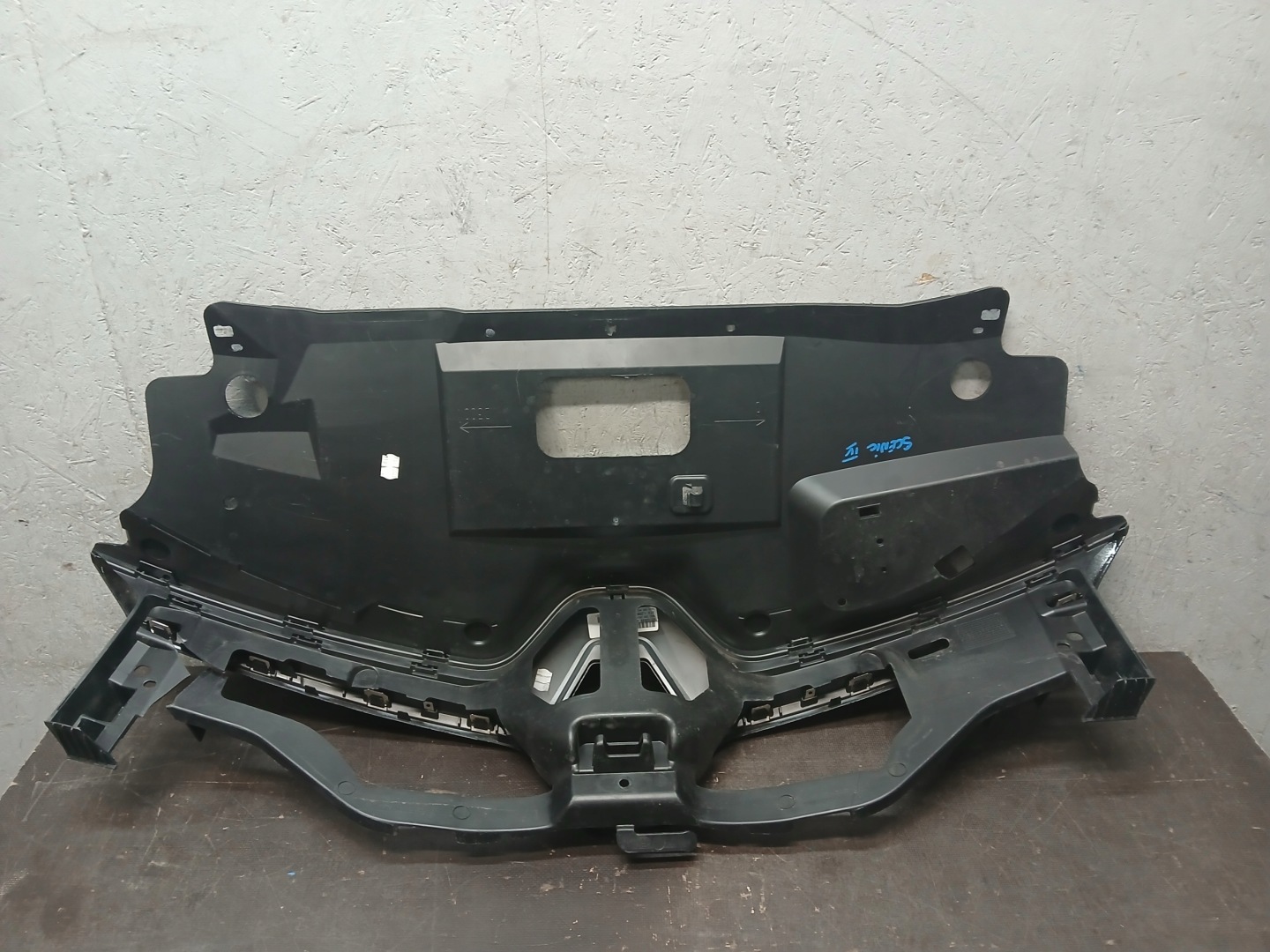 Renault ScĂ©nic I JA Kühlergrill FRONTGRILL Kühlergitter 620363937R - Thumbnail 4