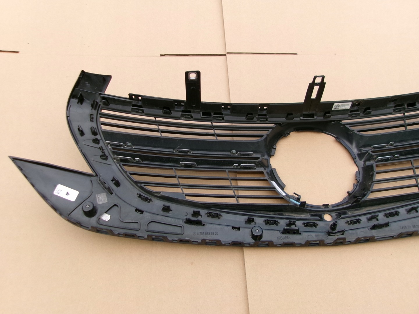 Mercedes-Benz EQC N293 Kühlergrill FRONTGRILL Kühlergitter A2938884100 - Thumbnail 4