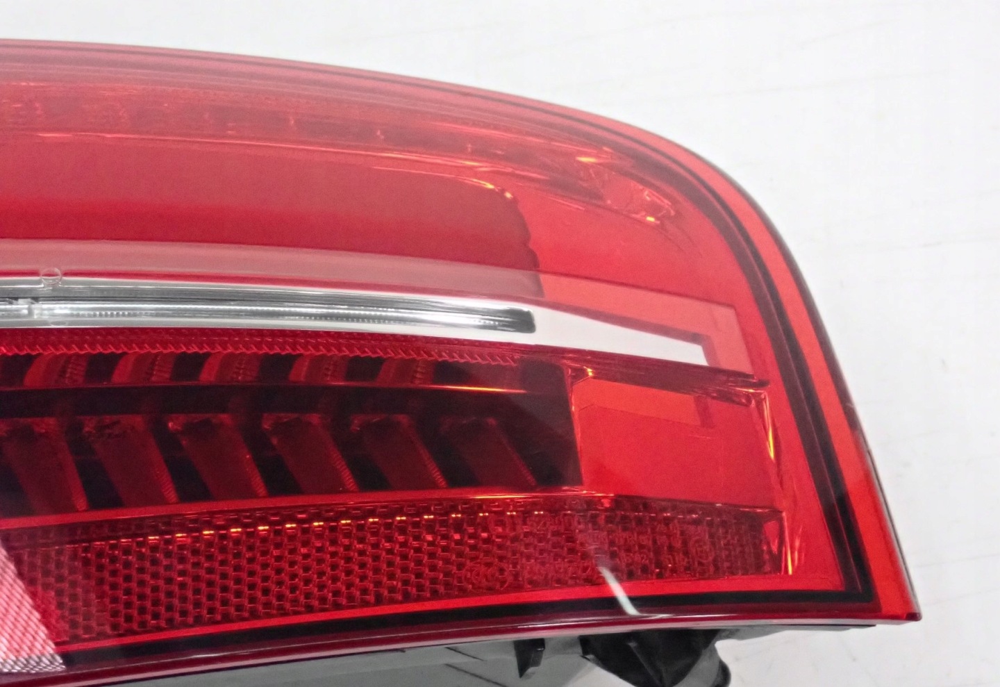 Audi A8 Rückleuchte 4H0945096K Rearlamp - Thumbnail 10