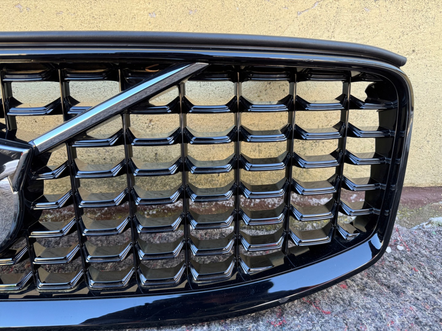 Volvo XC60 Kühlergrill FRONTGRILL Kühlergitter 32291026VO - Thumbnail 6