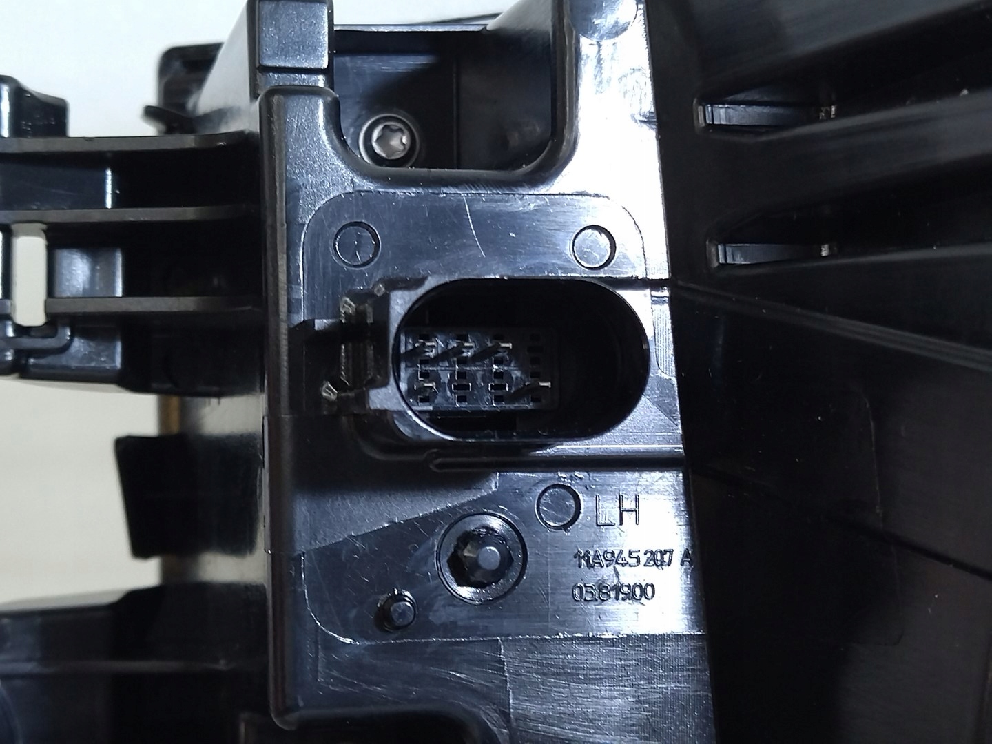 VW ID.4 E2 Rückleuchte 11A945207 Rearlamp - Thumbnail 9