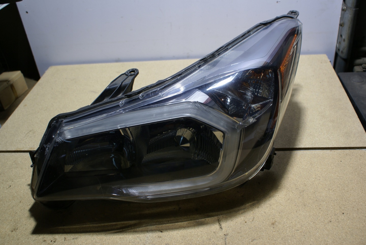 Frontscheinwerfer Subaru Forester SF 84002SG110 Xenon Links Headlight - Thumbnail 1