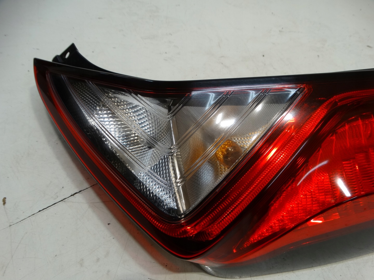 Toyota Aygo AB7 Rückleuchte Rearlamp - Thumbnail 8