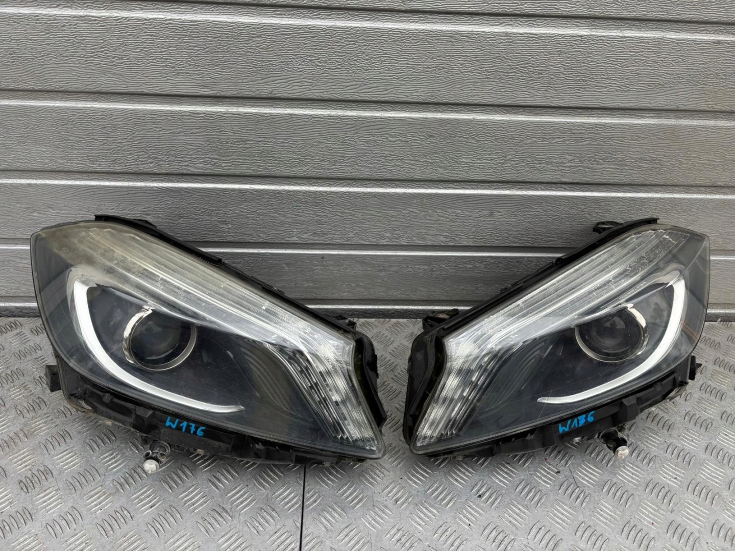 Frontscheinwerfer Mercedes-Benz A-Klasse W176 Xenon Links Scheinwerfer Headlight - Thumbnail 1