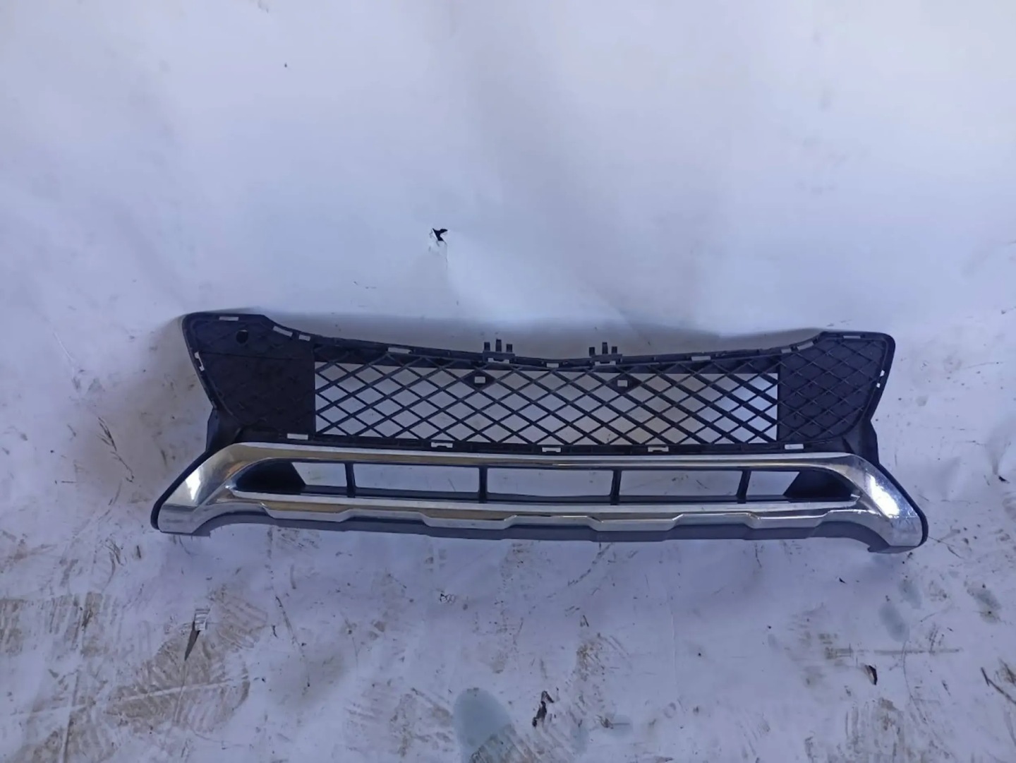 Mercedes-Benz GLK-Klasse W204 Kühlergrill FRONTGRILL Kühlergitter A2048856823 - Image 1