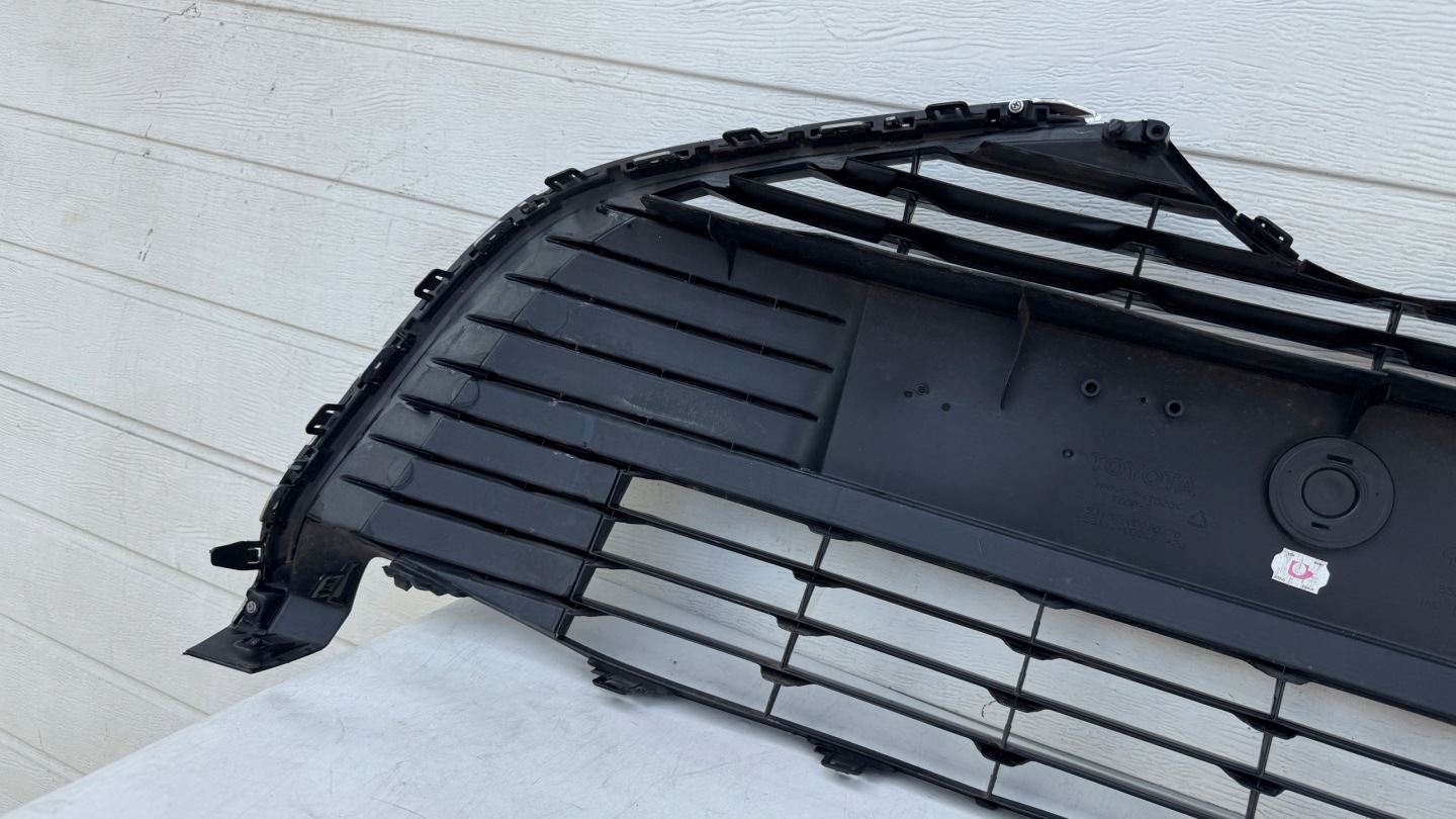 Toyota Yaris III XP13 Kühlergrill FRONTGRILL Kühlergitter 531020D030O - Thumbnail 8