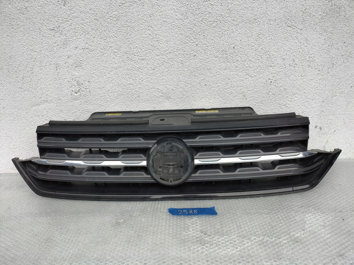 VW T-Cross Kühlergrill FRONTGRILL Kühlergitter 2GM853653A - Thumbnail 1