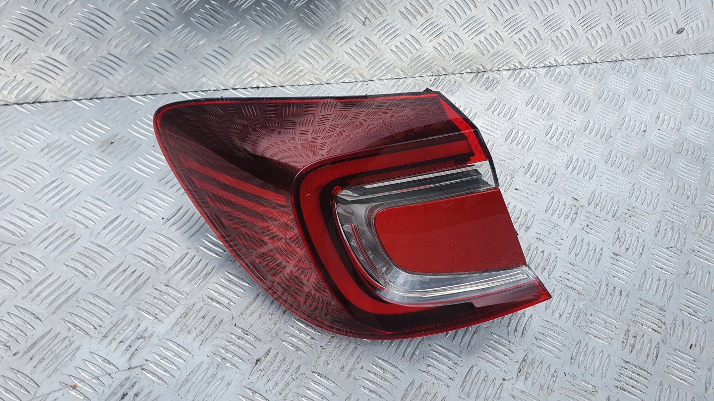 Renault Captur RJB Rückleuchte Rearlamp - Thumbnail 1