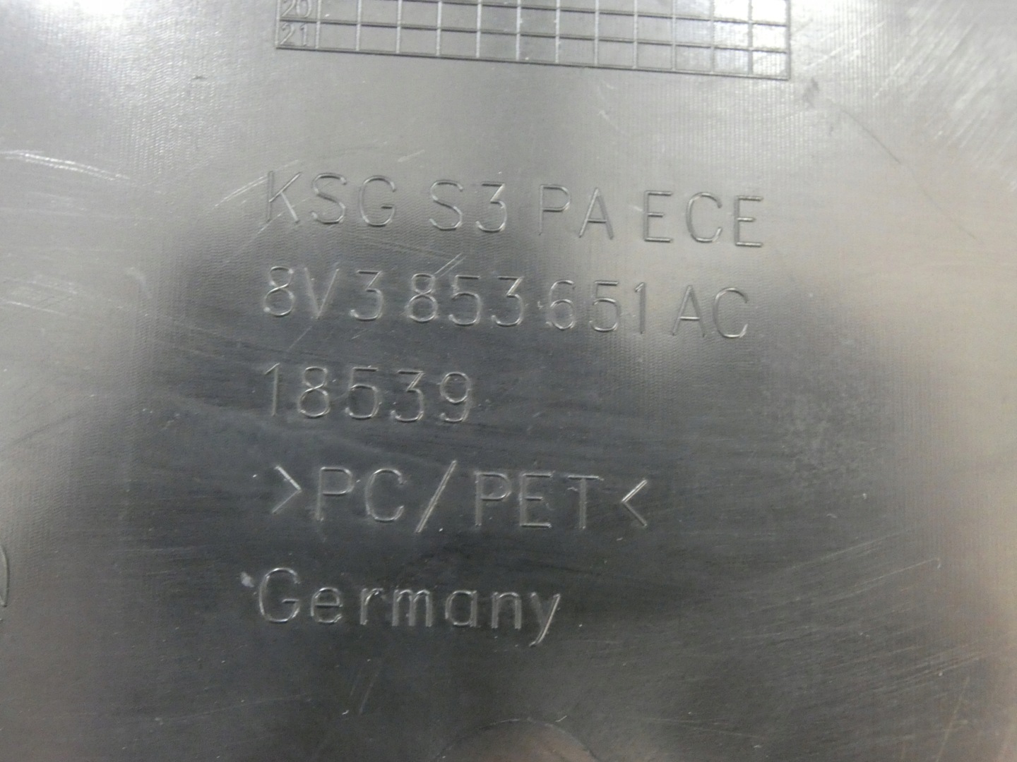 Audi 8V3 Kühlergrill FRONTGRILL Kühlergitter 8V3853651AC - Thumbnail 5
