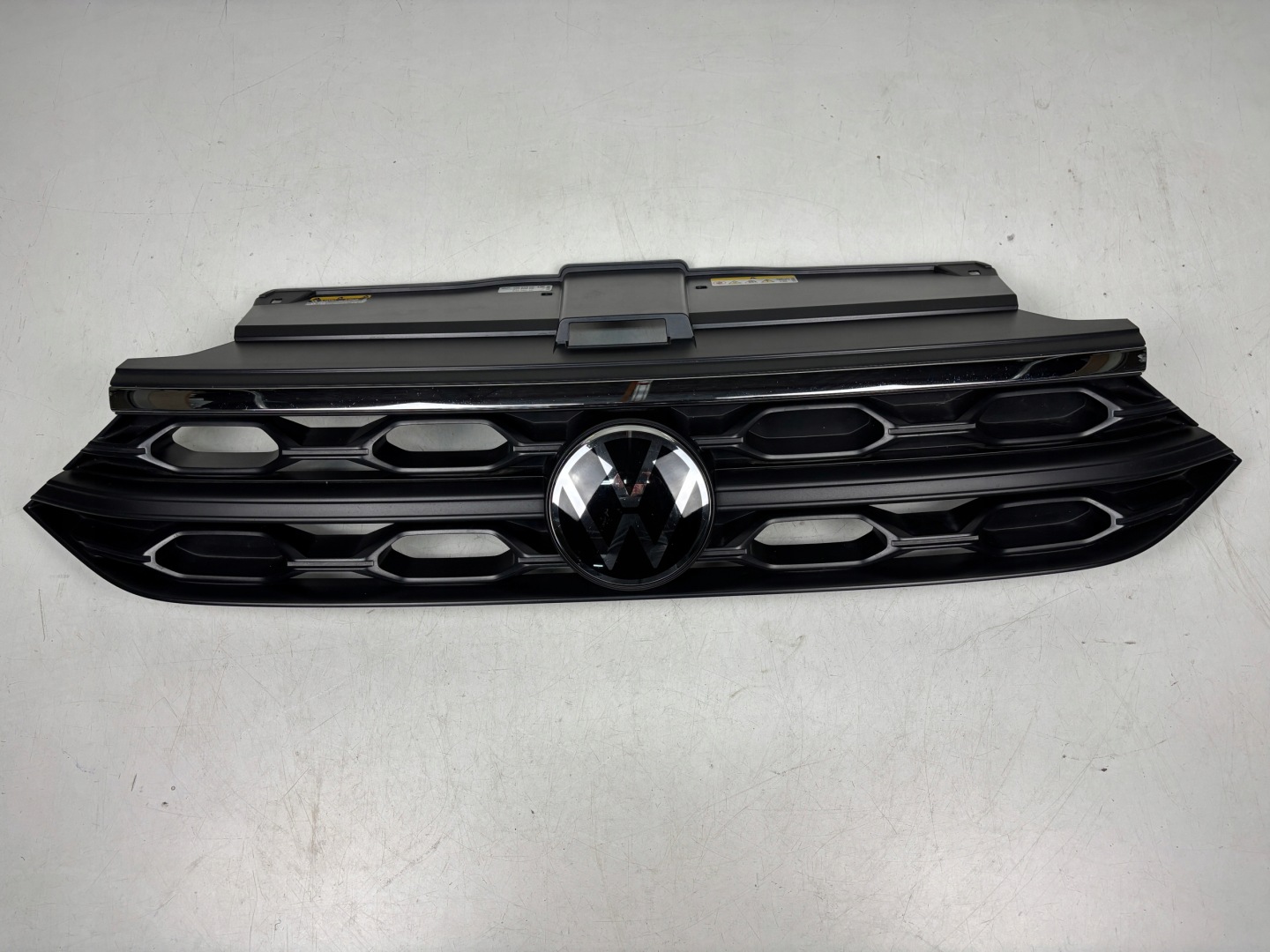 VW T-Roc A1 Kühlergrill FRONTGRILL Kühlergitter 2GA853651 - Thumbnail 1