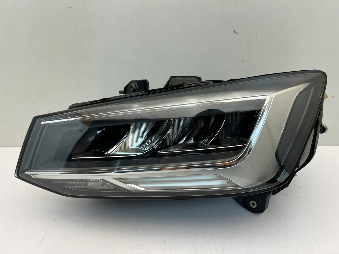 Frontscheinwerfer Audi Q2 81A941011 Facelift LED Links Scheinwerfer Headlight - Thumbnail 1