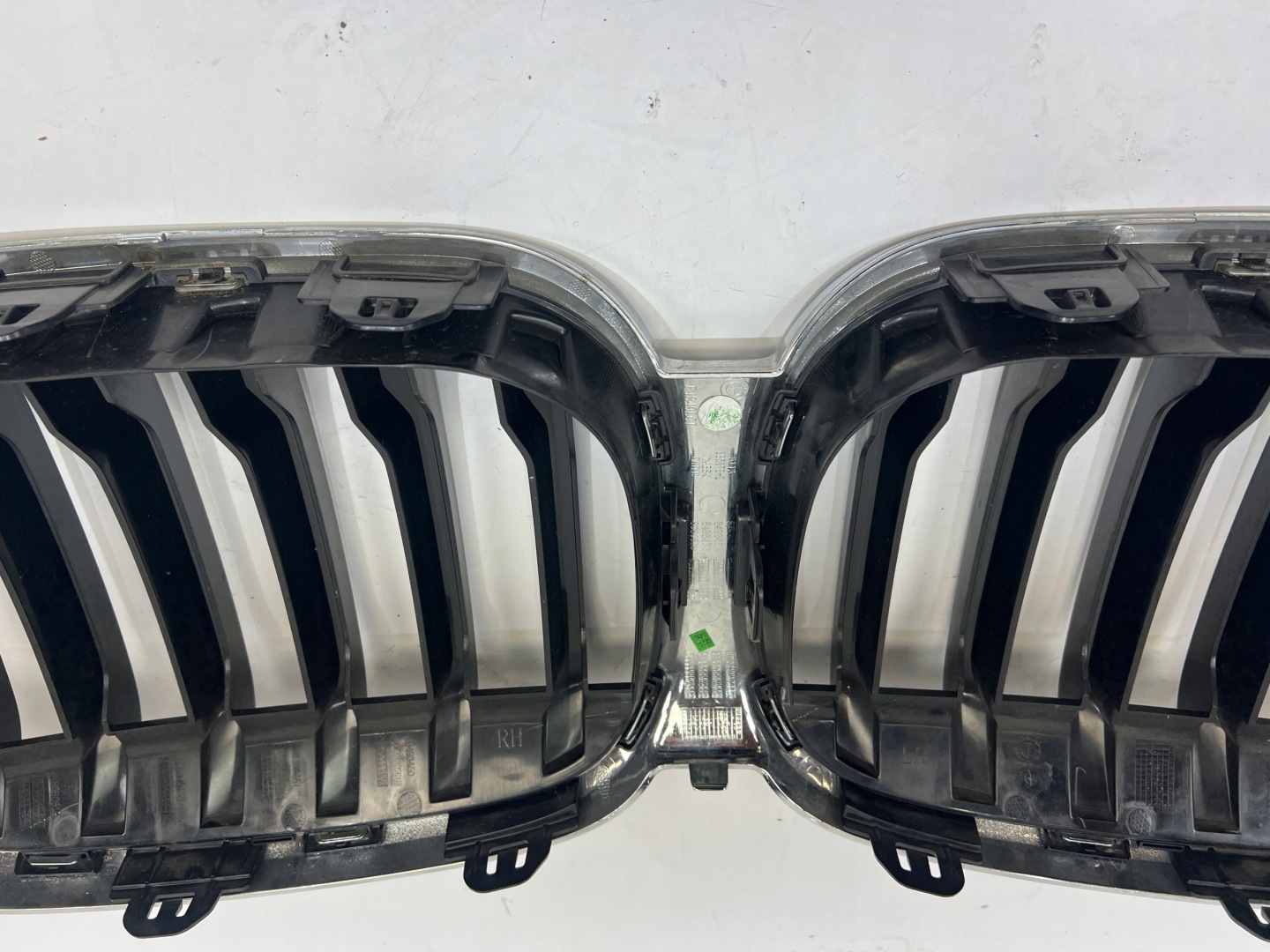 BMW X1 F48 Kühlergrill FRONTGRILL Kühlergitter 5113185 - Thumbnail 7