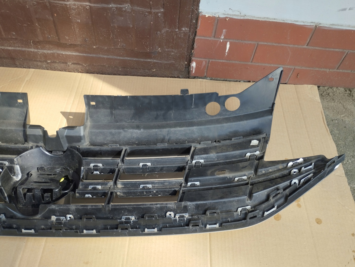 VW Tiguan Kühlergrill FRONTGRILL Kühlergitter 45NA853659 - Thumbnail 6