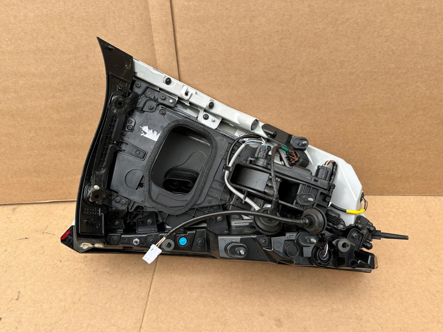 Kia EV6 CV Rückleuchte Rearlamp - Thumbnail 4
