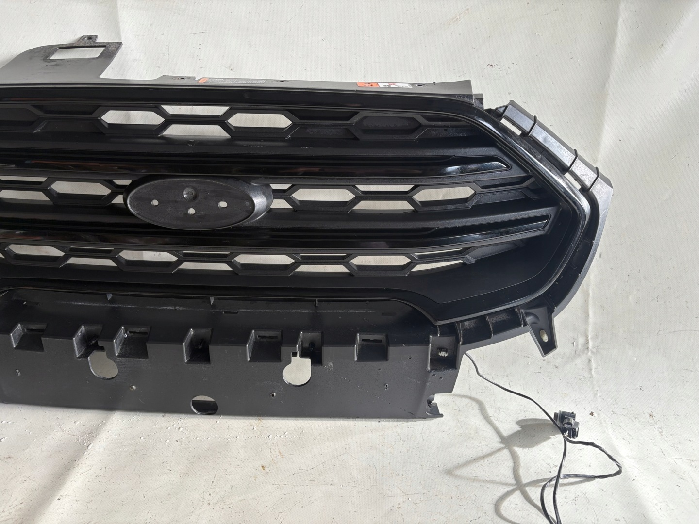Ford EcoSport Kühlergrill FRONTGRILL Kühlergitter GN1517B968EWS - Thumbnail 3