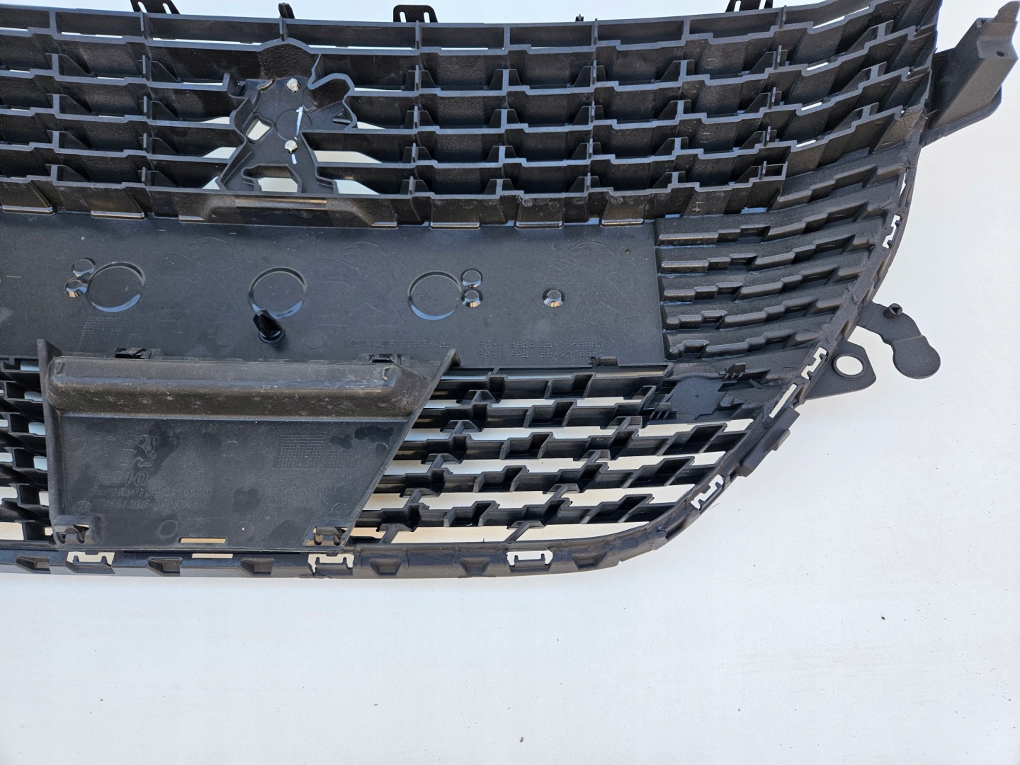 Peugeot 208 I Kühlergrill FRONTGRILL Kühlergitter 9841999880 - Thumbnail 9