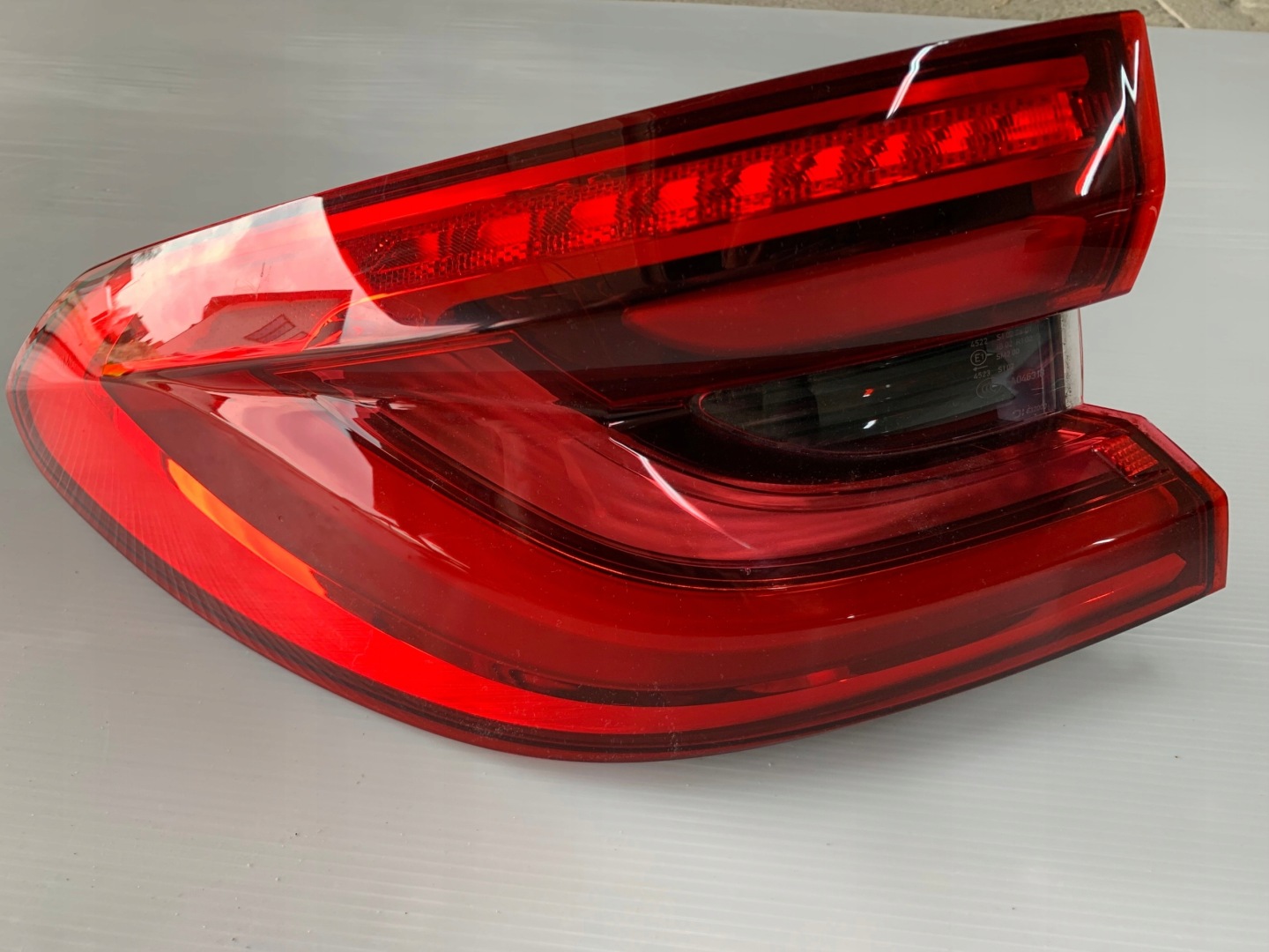 BMW 6 E64 Rückleuchte 7376483 Rearlamp - Thumbnail 1
