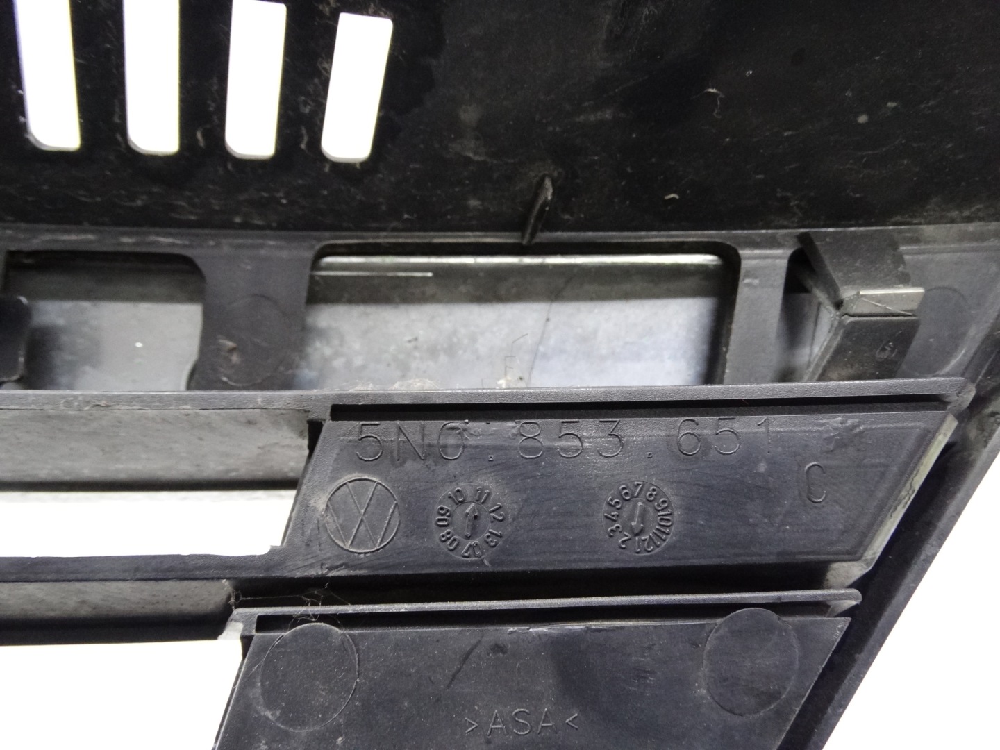 VW Tiguan Kühlergrill FRONTGRILL Kühlergitter 5N0853651C - Thumbnail 12
