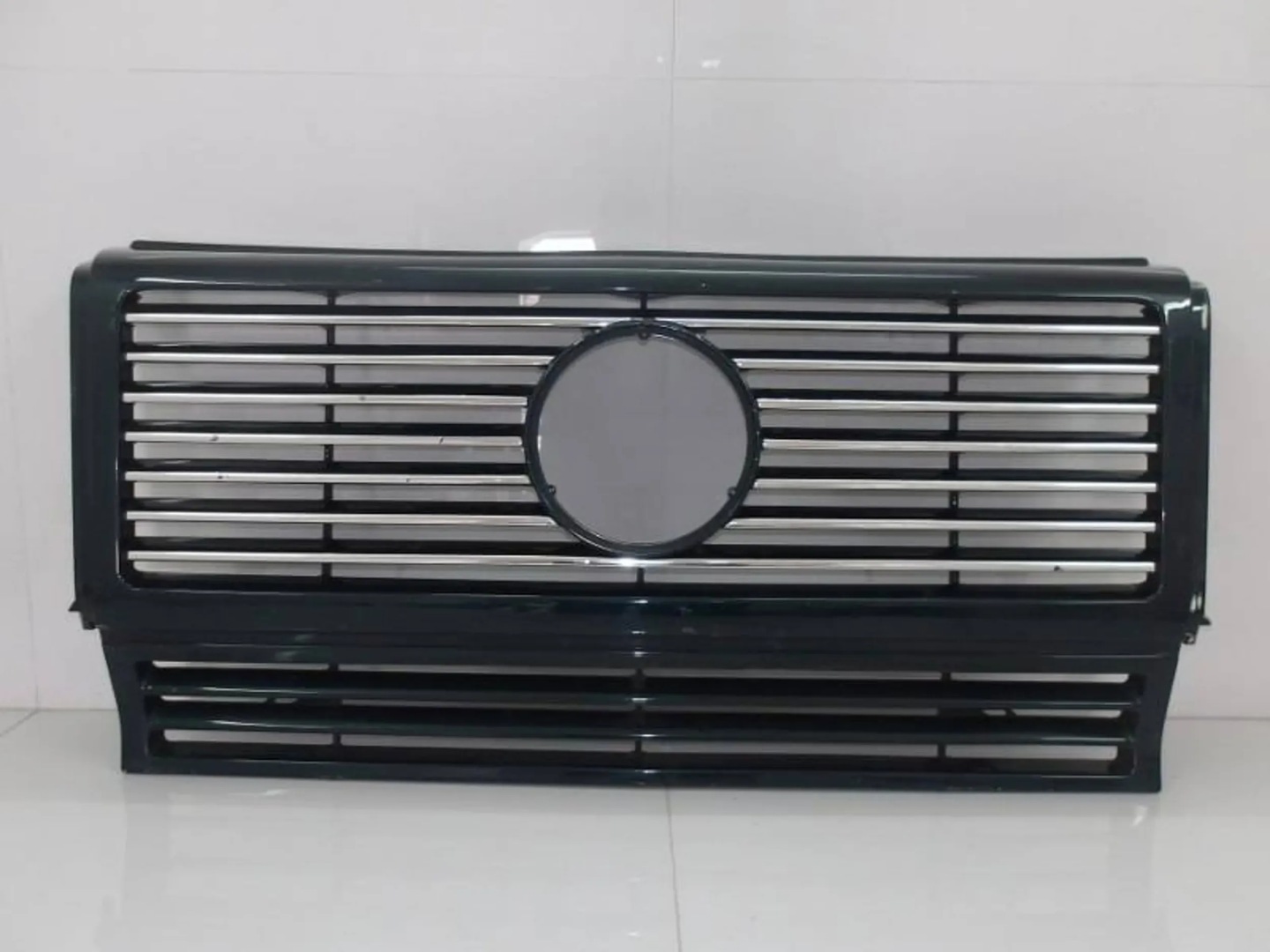 Mercedes-Benz G-Klasse W463 Kühlergrill FRONTGRILL Kühlergitter A4638880015 - Thumbnail 1