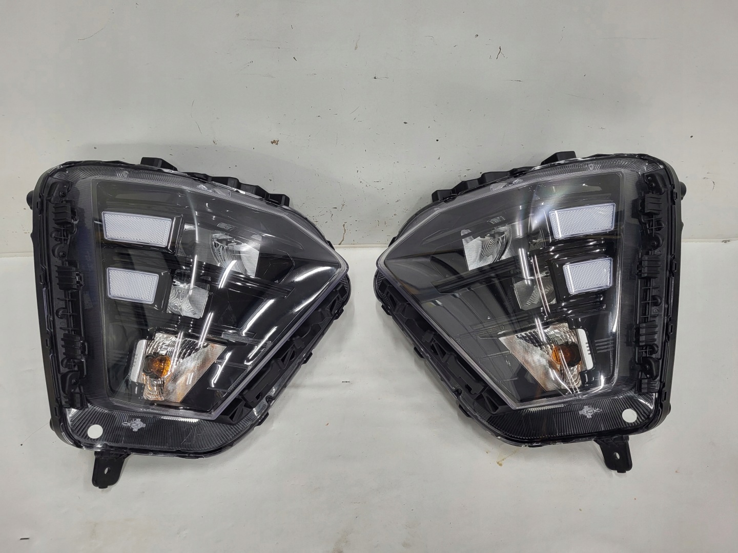Frontscheinwerfer Hyundai Kona OS 92101BE100 LED Links Scheinwerfer Headlight - Thumbnail 1