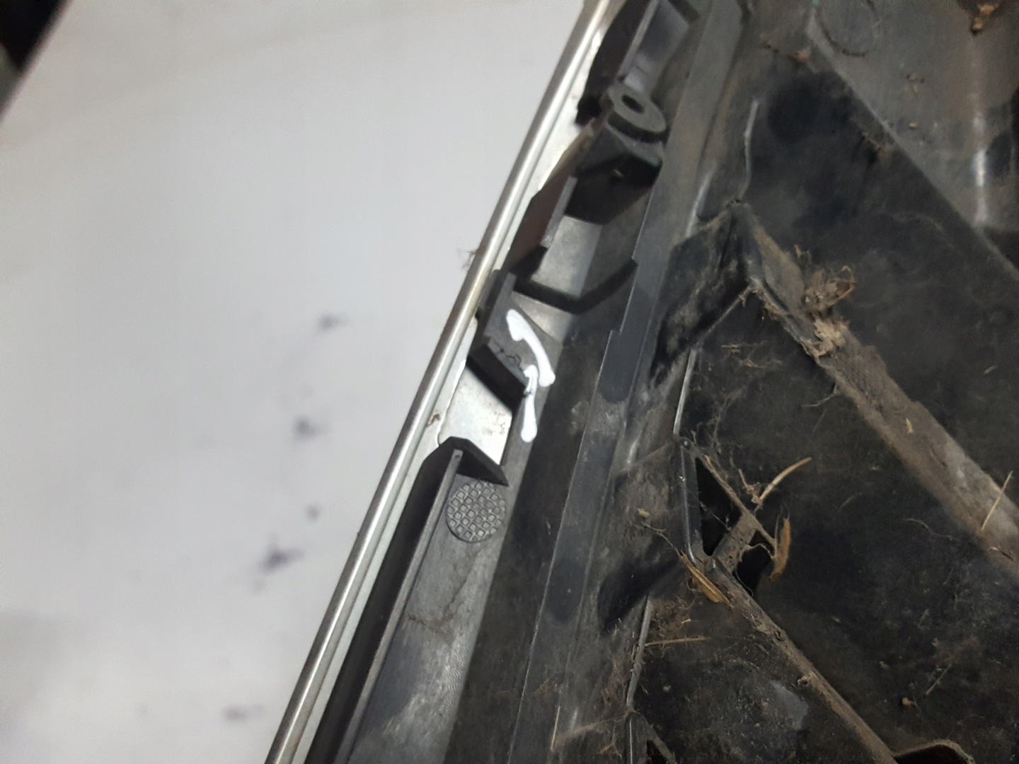 Nissan Juke F15 Kühlergrill FRONTGRILL Kühlergitter EF15ATRAP - Thumbnail 8