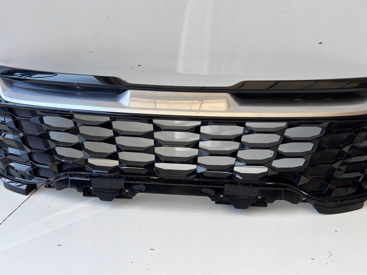 Kia Sportage NQ5 Kühlergrill FRONTGRILL Kühlergitter - Thumbnail 2
