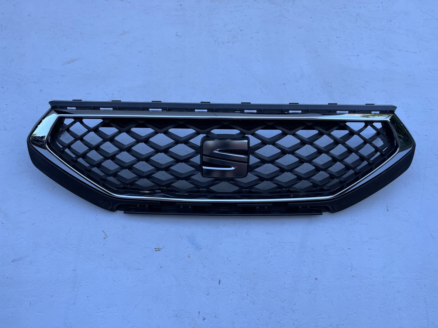 SEAT Tarraco Leon IV 5F Kühlergrill FRONTGRILL Kühlergitter 5FJ853654B - Thumbnail 1
