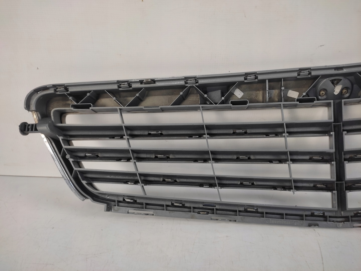 Mercedes-Benz C-Klasse W204 Kühlergrill FRONTGRILL Kühlergitter - Thumbnail 9