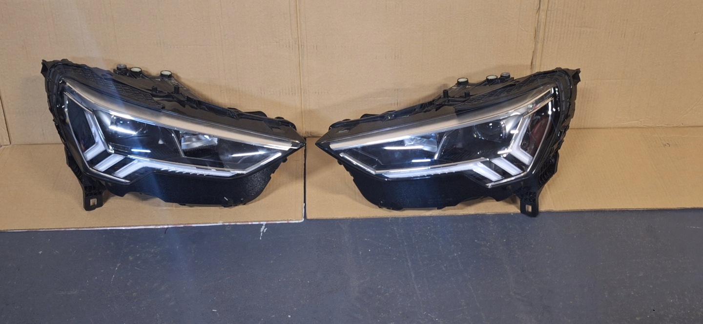 Frontscheinwerfer Audi Q3 83A941033 LED Links Scheinwerfer Headlight - Thumbnail 1