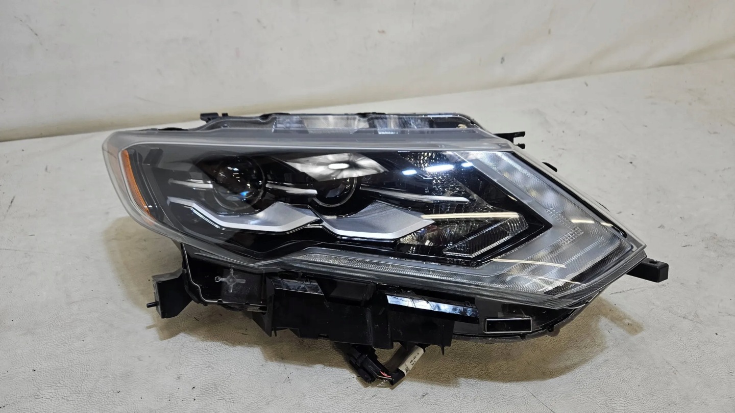 Frontscheinwerfer Nissan X-Trail T32 LED Rechts Scheinwerfer Headlight - Thumbnail 1