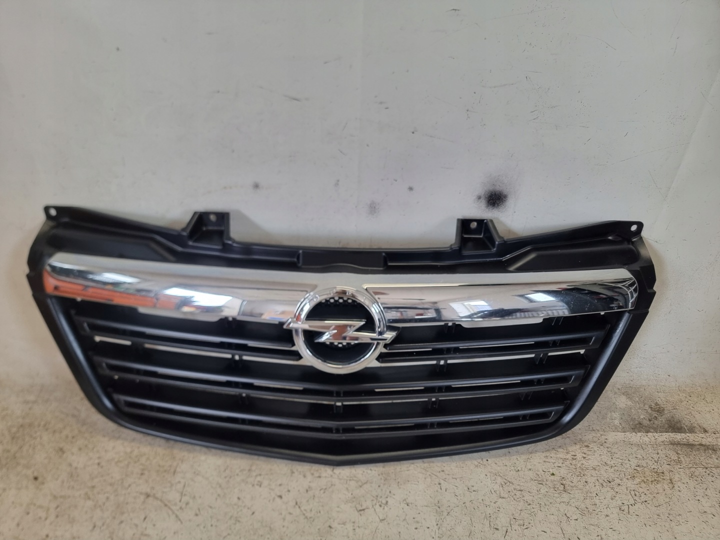 Opel Movano B X62 Kühlergrill FRONTGRILL Kühlergitter 23109857 - Thumbnail 1