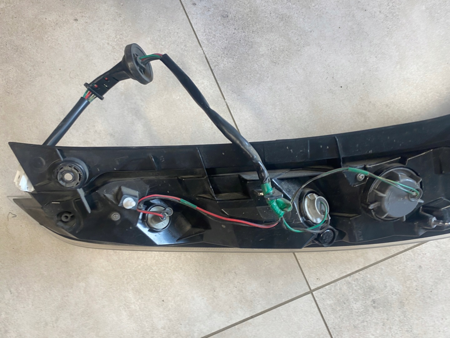 Nissan Leaf ZE0 Rückleuchte 265553NL0B Rearlamp - Thumbnail 6