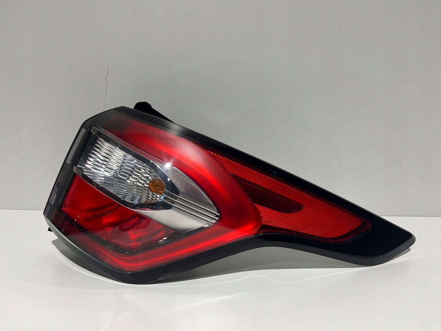 Ford Kuga II Mk2 Rückleuchte GV4113404AHBR Rearlamp - Thumbnail 1