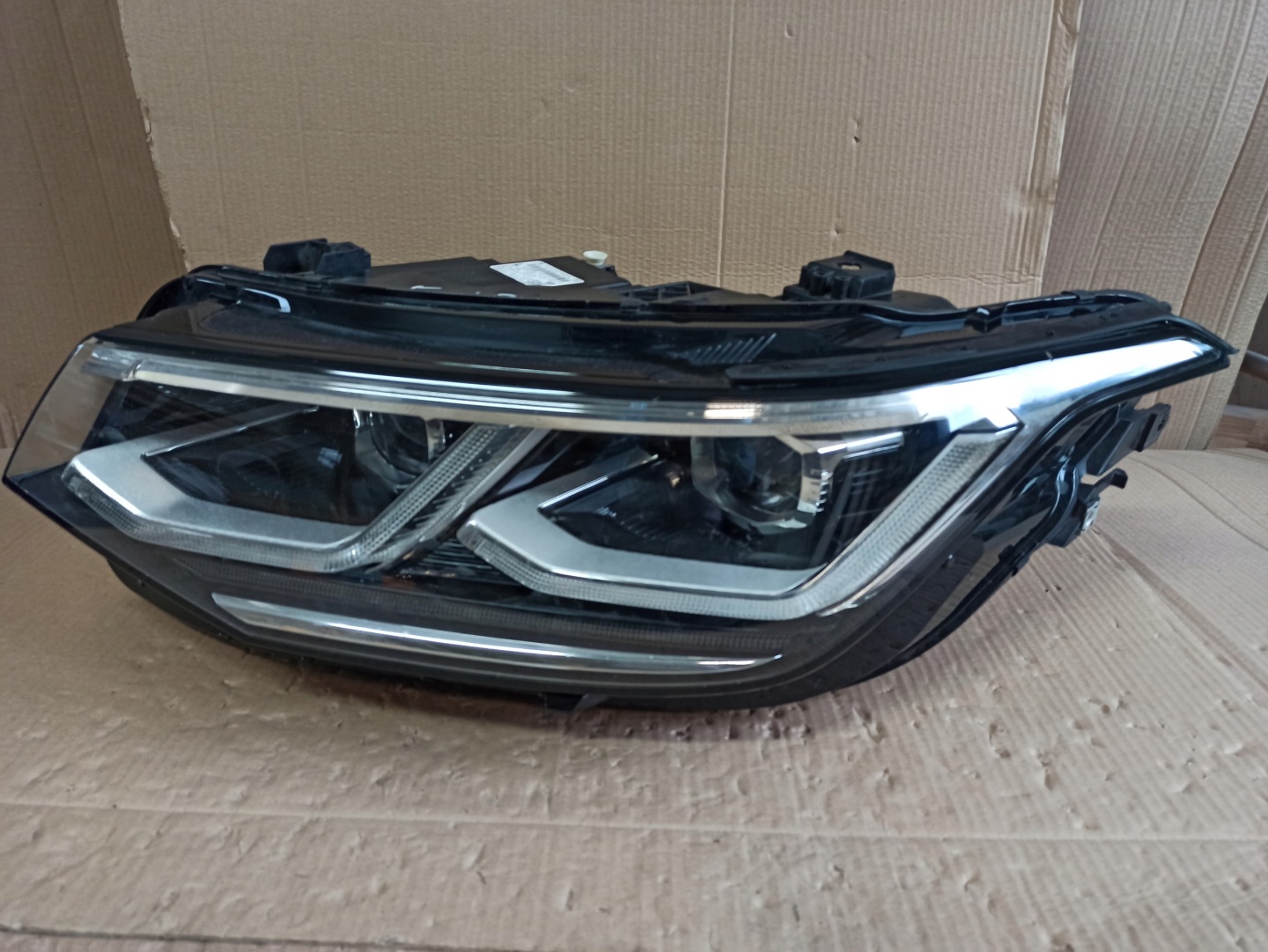 Frontscheinwerfer VW Tiguan 5NB941081C Facelift LED Links Scheinwerfer Headlight - Thumbnail 1