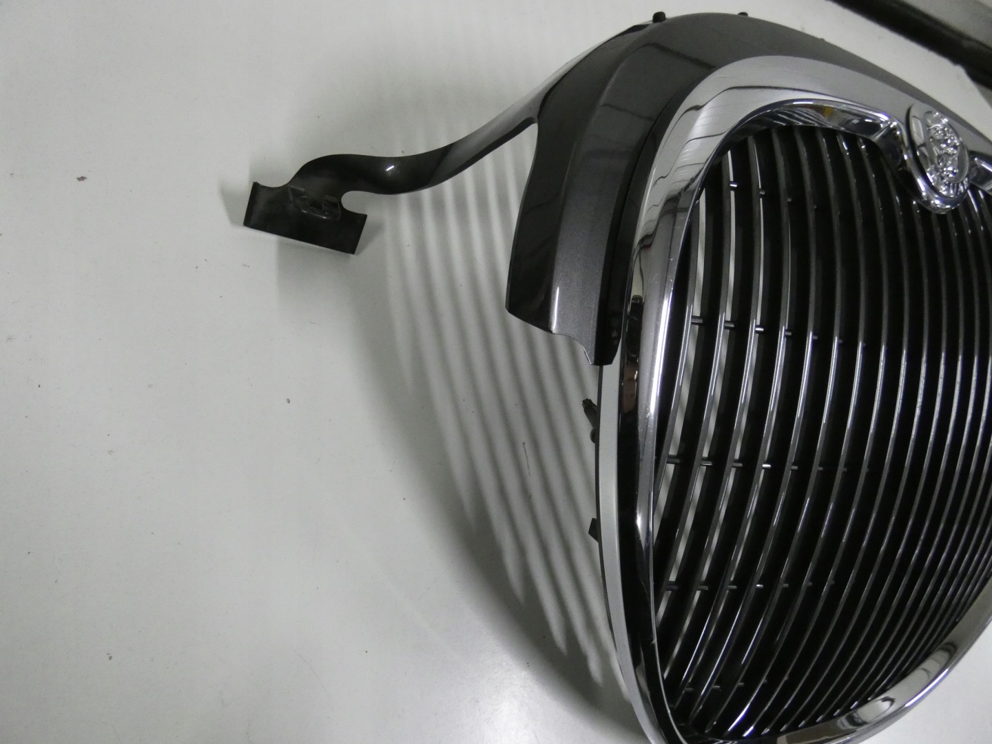 Jaguar S-Type CCX Kühlergrill FRONTGRILL Kühlergitter 4R838A133A - Thumbnail 3