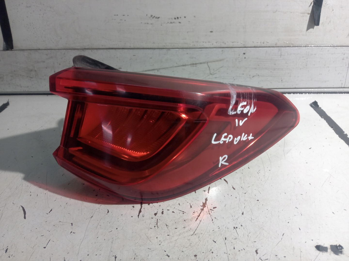 SEAT Leon IV 5F Rückleuchte 5FA945208C Rearlamp - Thumbnail 1
