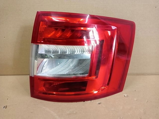 Skoda Octavia 1U Rückleuchte Rearlamp - Thumbnail 1