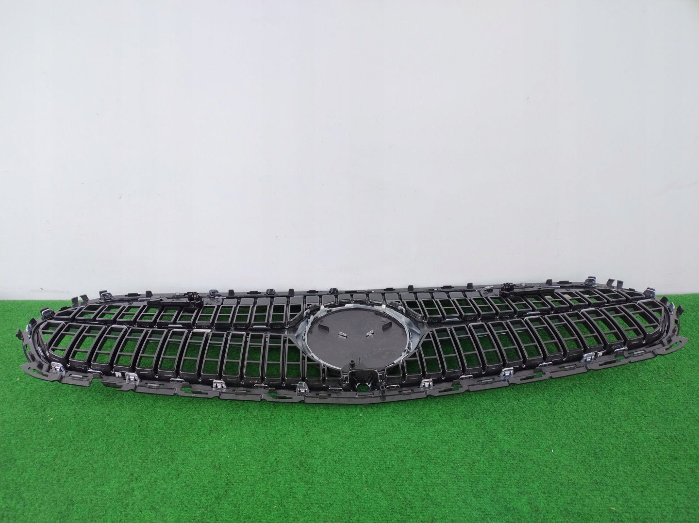 Mercedes-Benz C-Klasse W206 Kühlergrill FRONTGRILL Kühlergitter A2068883900 - Thumbnail 5