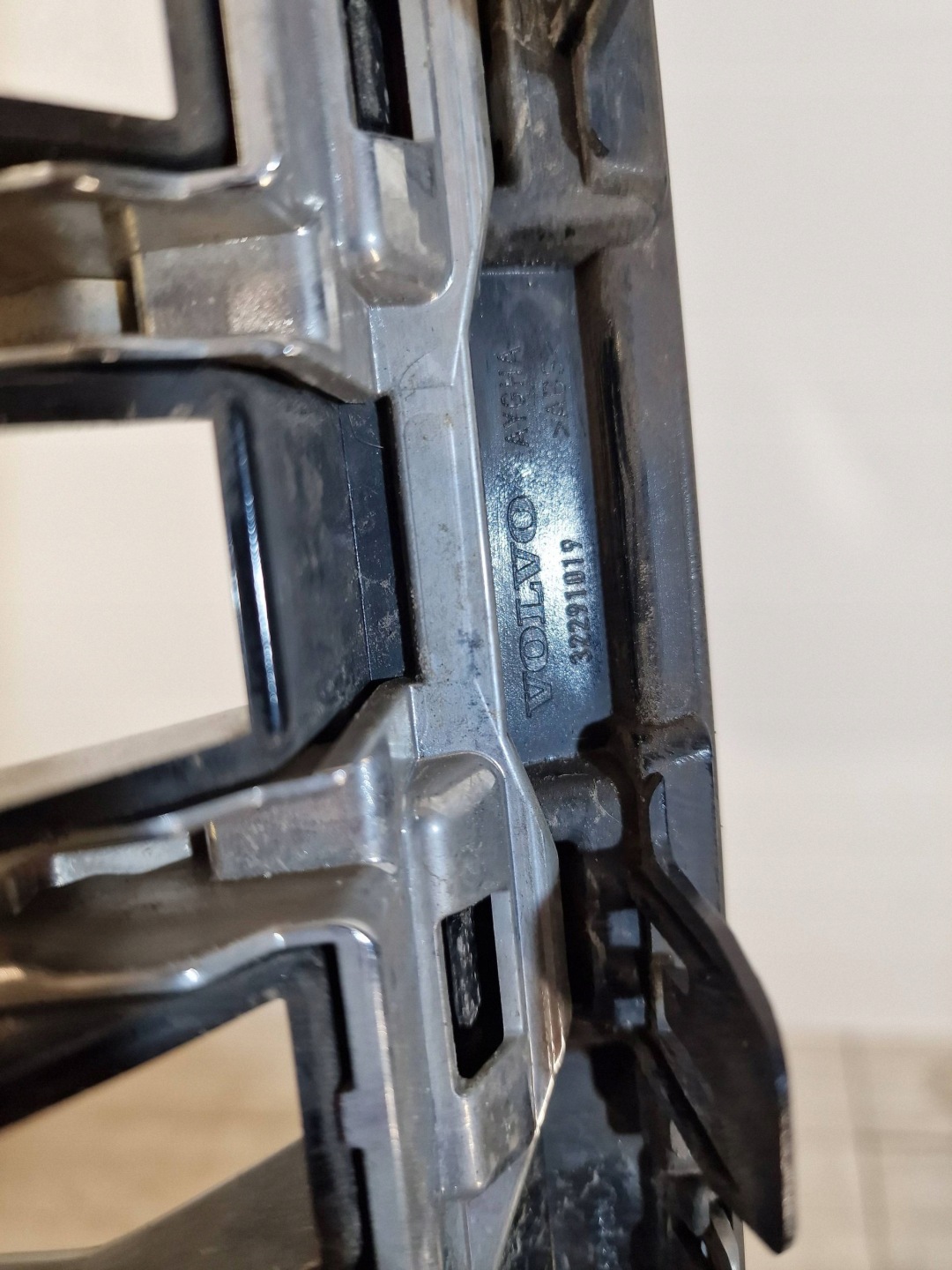 Volvo XC60 Kühlergrill FRONTGRILL Kühlergitter 32291019 - Thumbnail 10